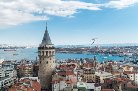 18 Mayıs Pazar Günübirlik Renkli İstanbul Turu